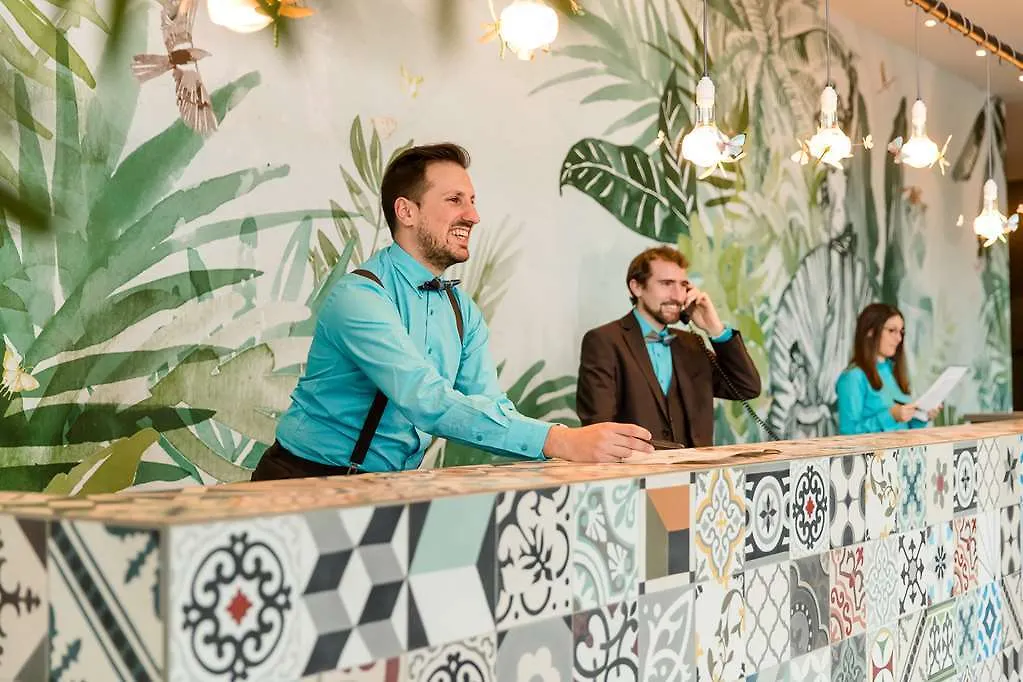 Motel One Barcelona-Ciutadella 3*, Barcelona Spain