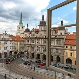 Miss Sophie's Charles Bridge 4* Πράγα