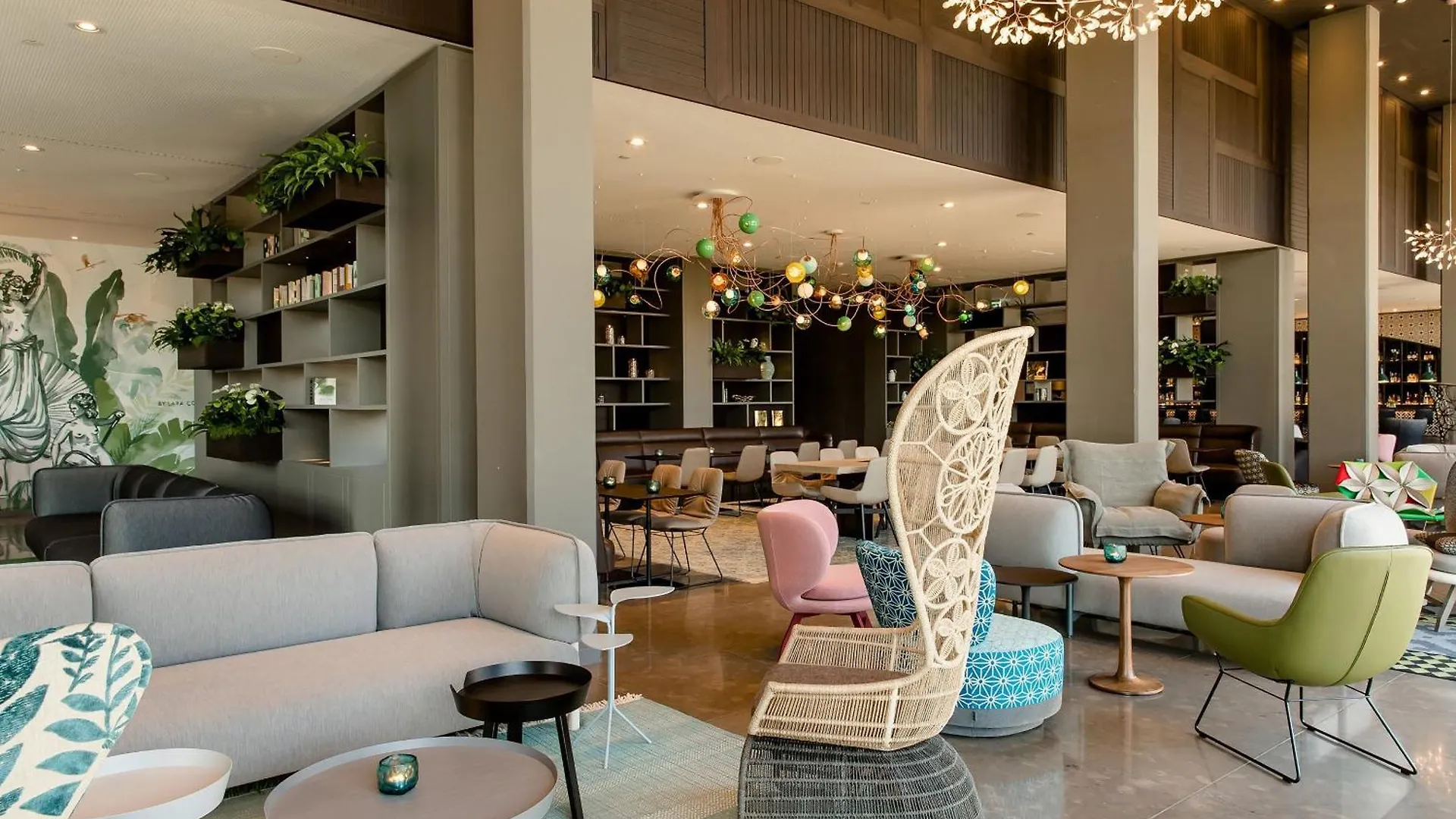Motel One Barcelona-Ciutadella 3*, Barselona