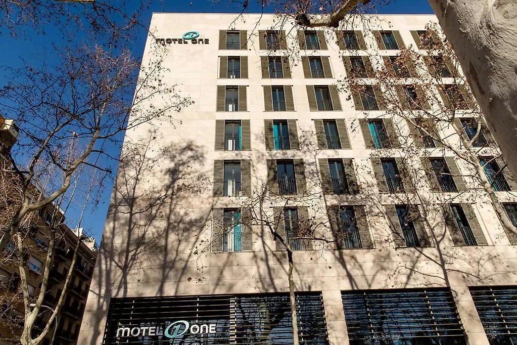 Motel One Barcelona-Ciutadella מלון